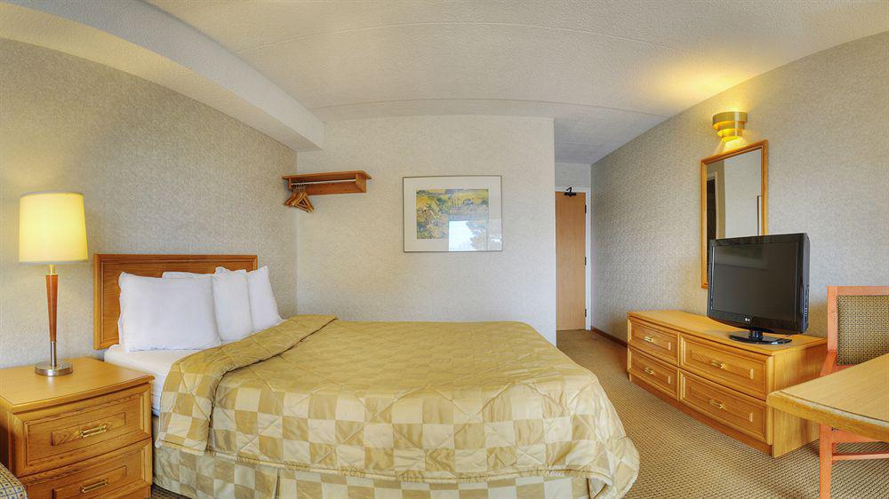 Comfort Inn Pickering Exteriér fotografie